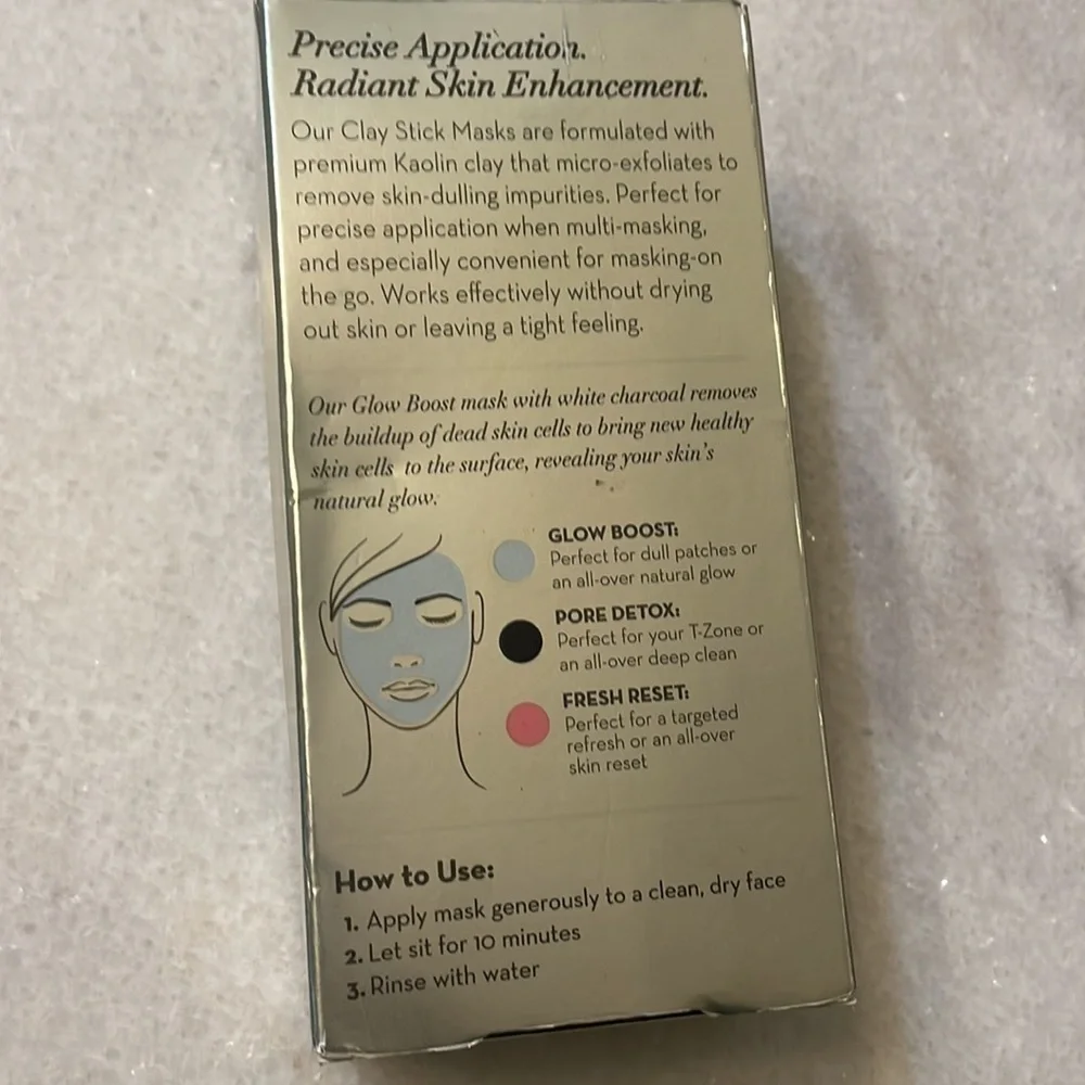 Olay Masks Clay Stick Pore Detox White Charcoal New beauty supply Sz 1.7oz